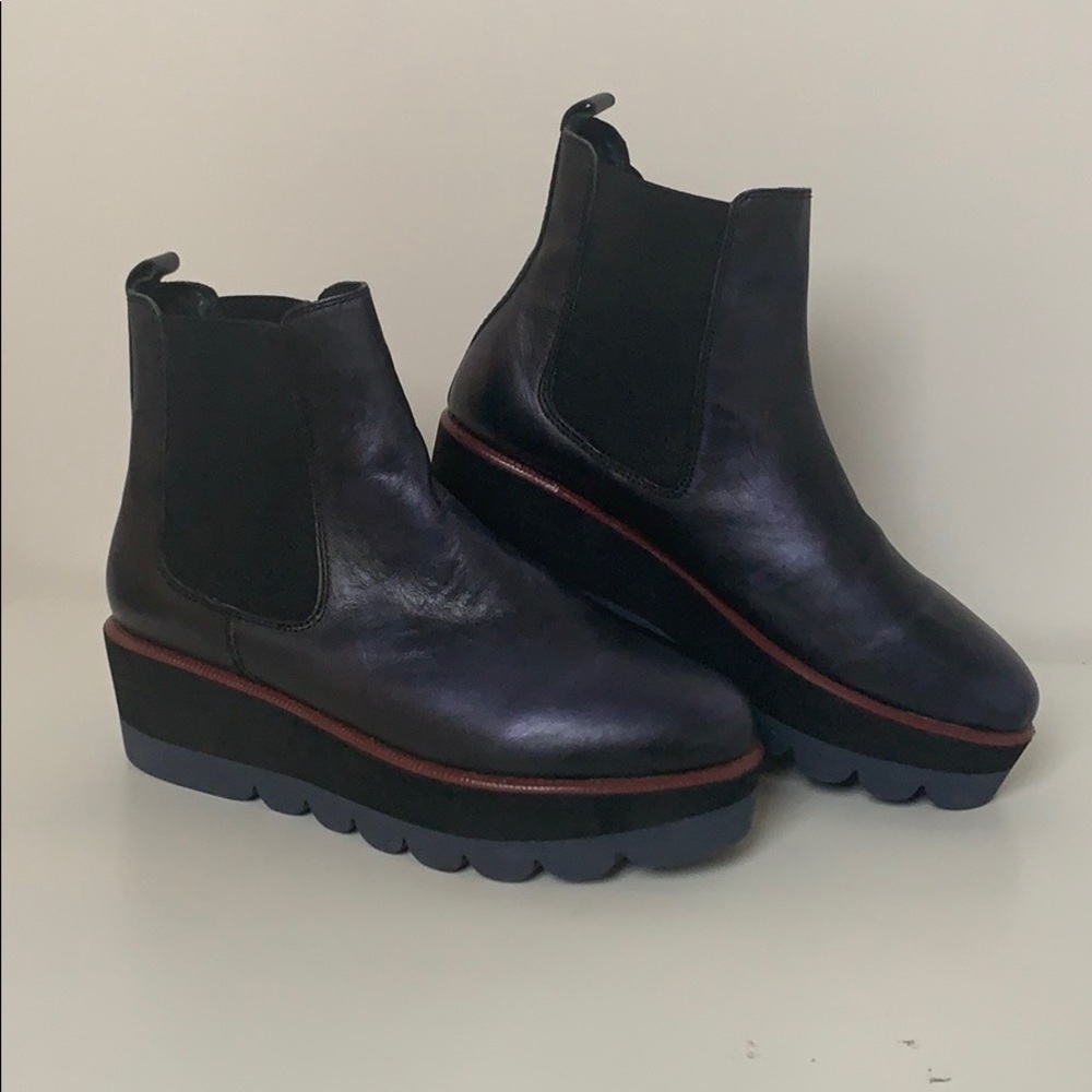 Iridescent Blue Elisa Rivera Platform Boots!